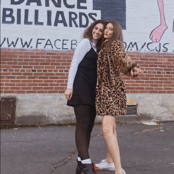 Meet your Posher, Natalie - Picture 6 of 11